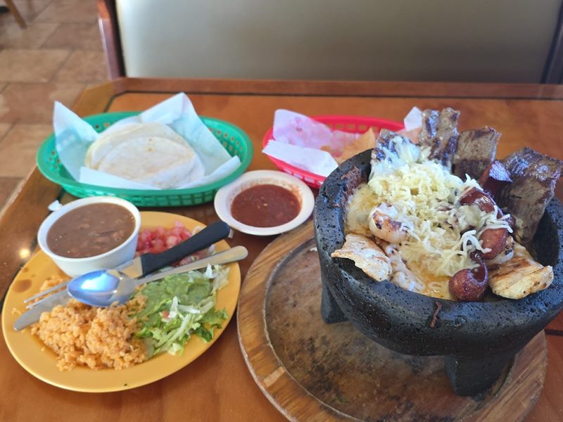 Jalisco’s Bar & Grill food